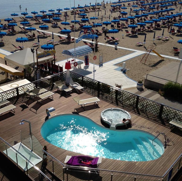 Hotel Baia Rimini Eksteriør bilde